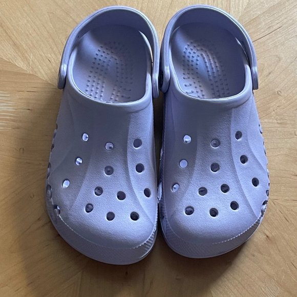 Crocs NWT Lavender Unisex Classic Baya Size 10 Ladie's/8 Men's Light Footwear - Picture 6 of 6